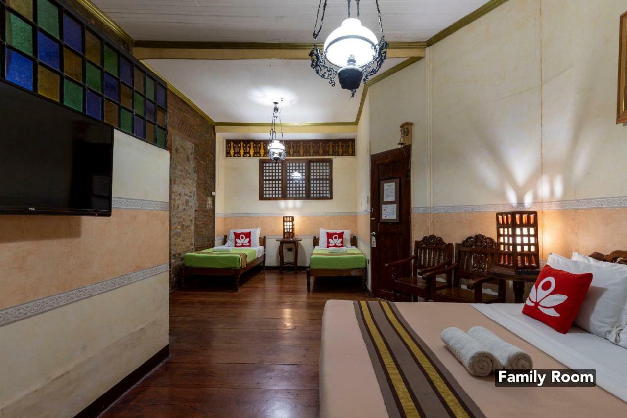 Zen Rooms Grandpa'S Inn ビガン エクステリア 写真