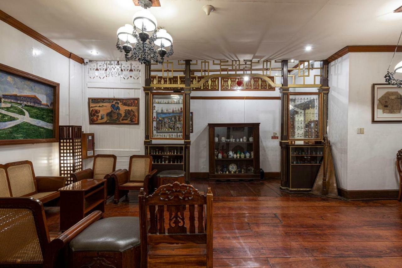 Zen Rooms Grandpa'S Inn ビガン エクステリア 写真
